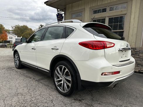 Used 2017 INFINITI QX50 image 3