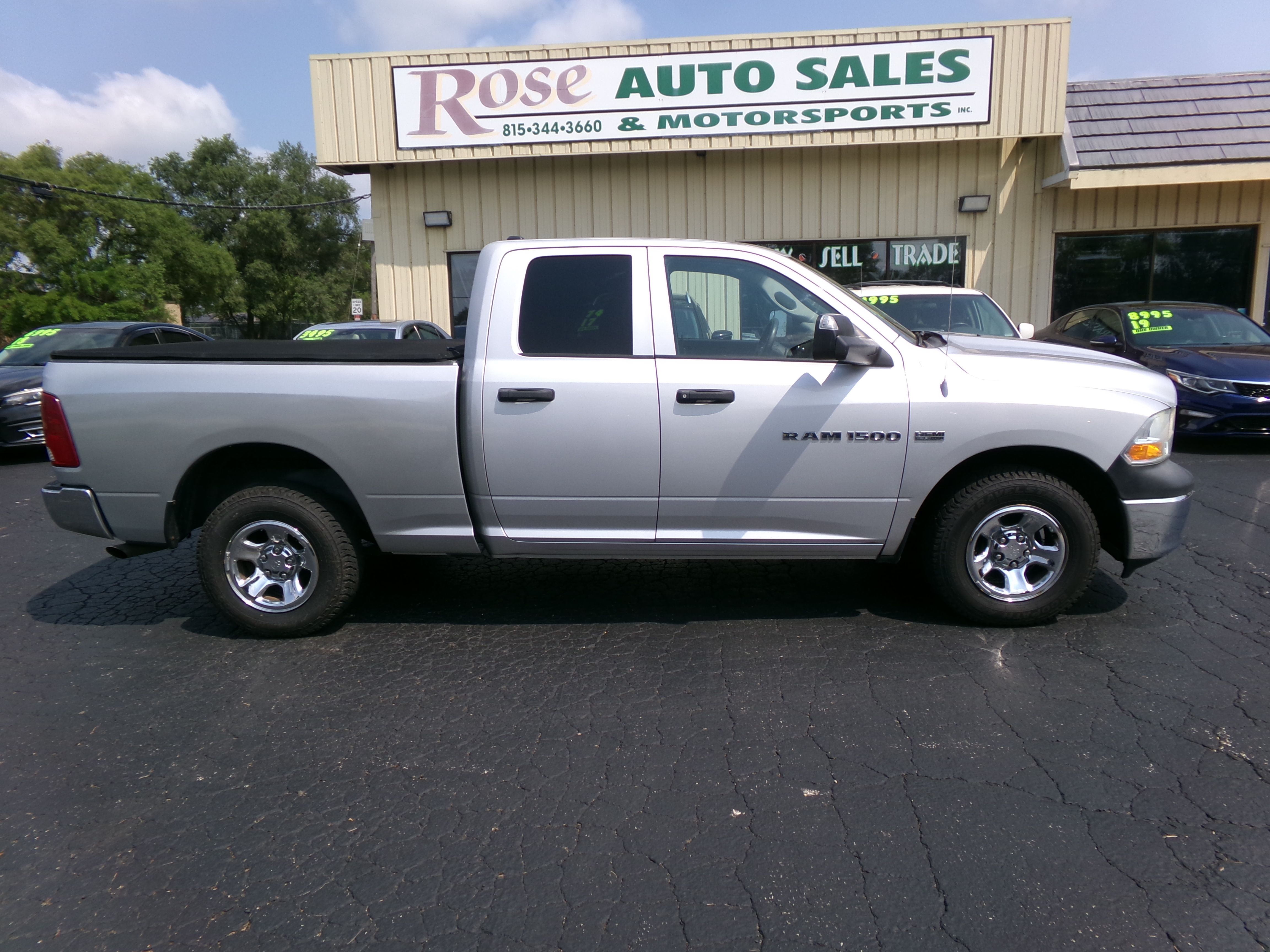 Used 2011 RAM 1500 4x4 Quad Cab image 6