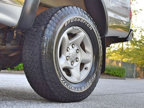 Used 2003 Toyota Tacoma SR5 image 49