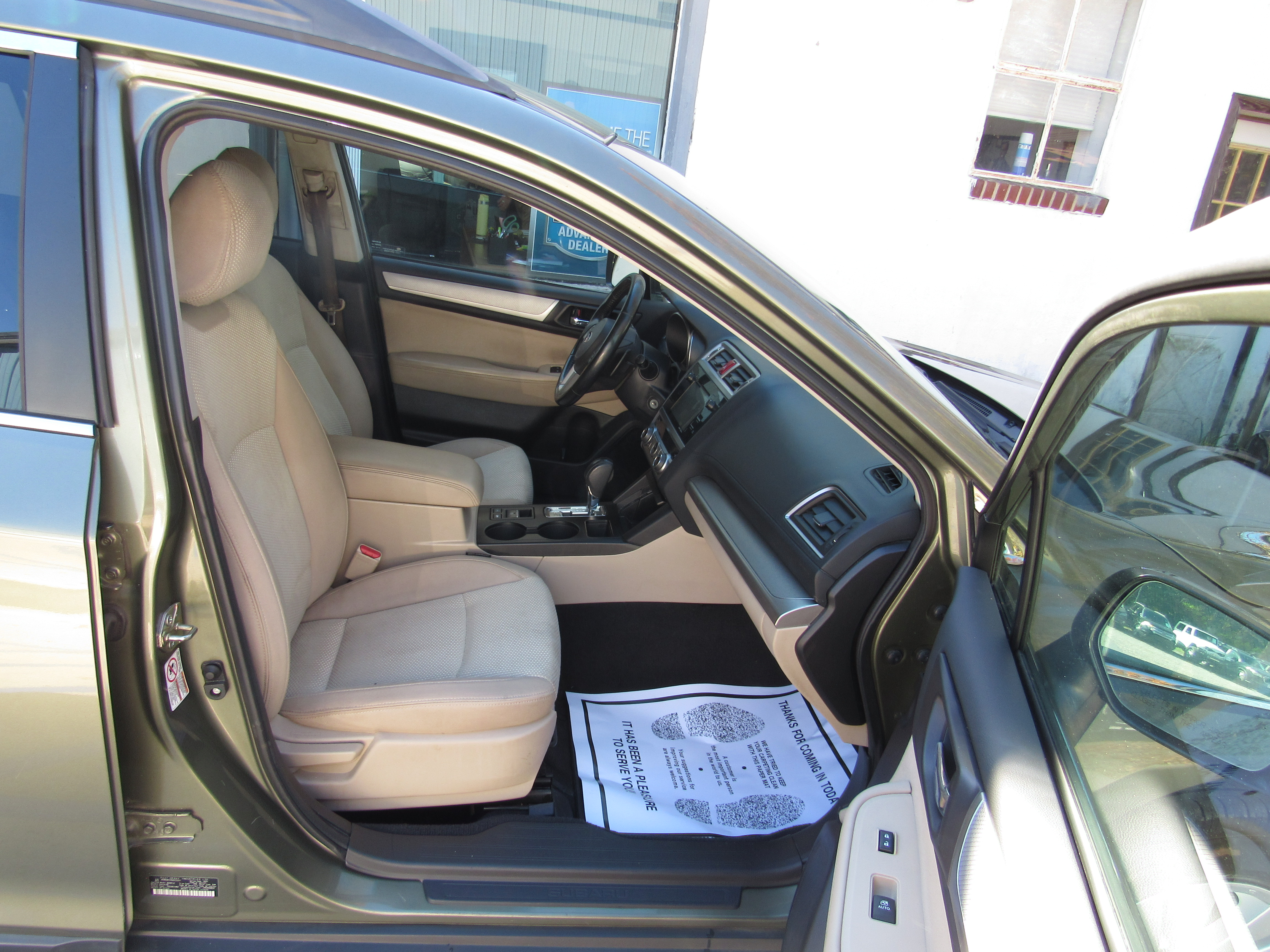 Used 2016 Subaru Outback 2.5i Premium AWD/4WD image 19
