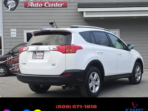 Used 2014 Toyota RAV4 XLE image 7