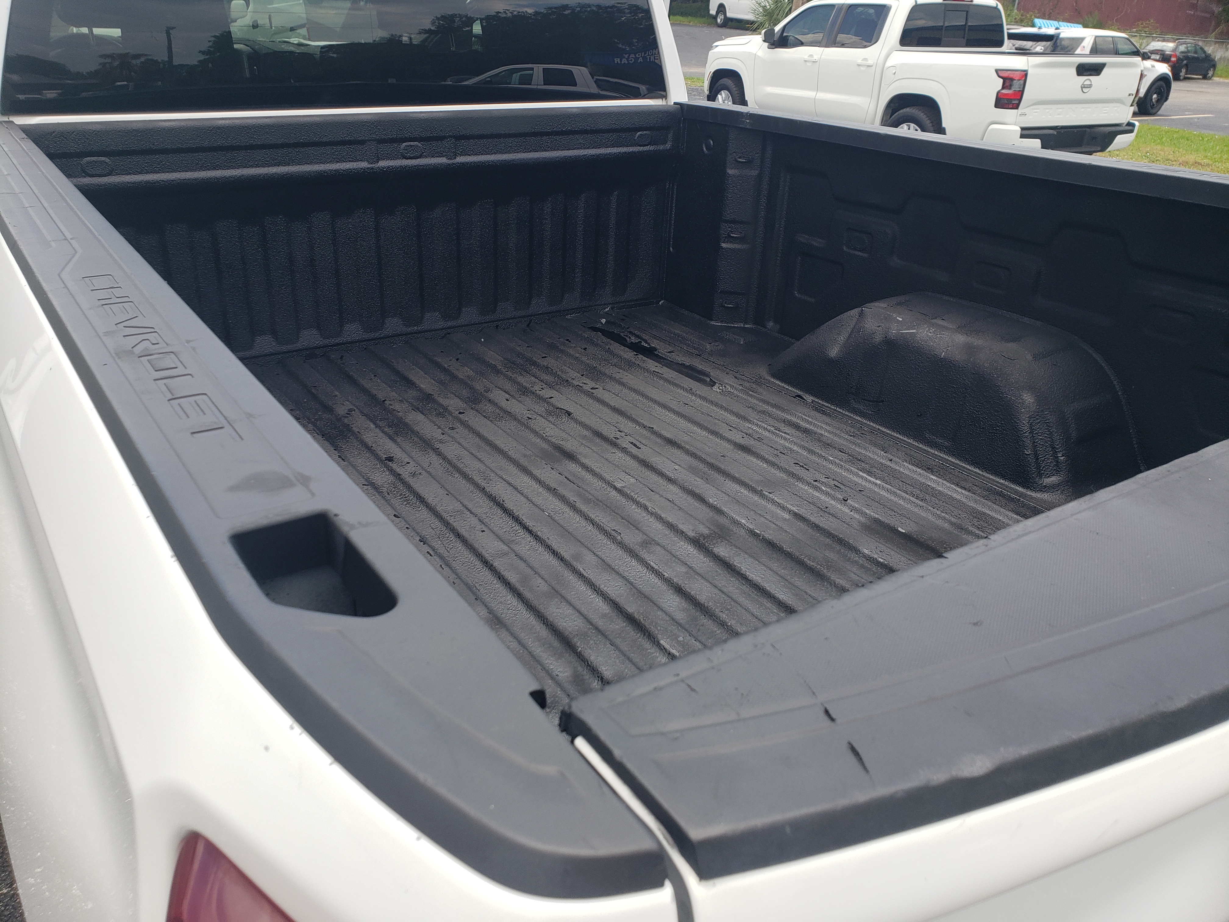 Used 2020 Chevrolet Silverado 1500 2WD Double Cab W/T image 9
