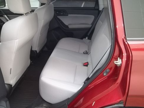 Used 2018 Subaru Forester 2.5i Premium image 26