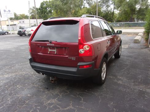 Used 2004 Volvo XC90 2.5T image 4