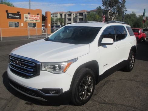 Used 2019 GMC Acadia SLT image 21