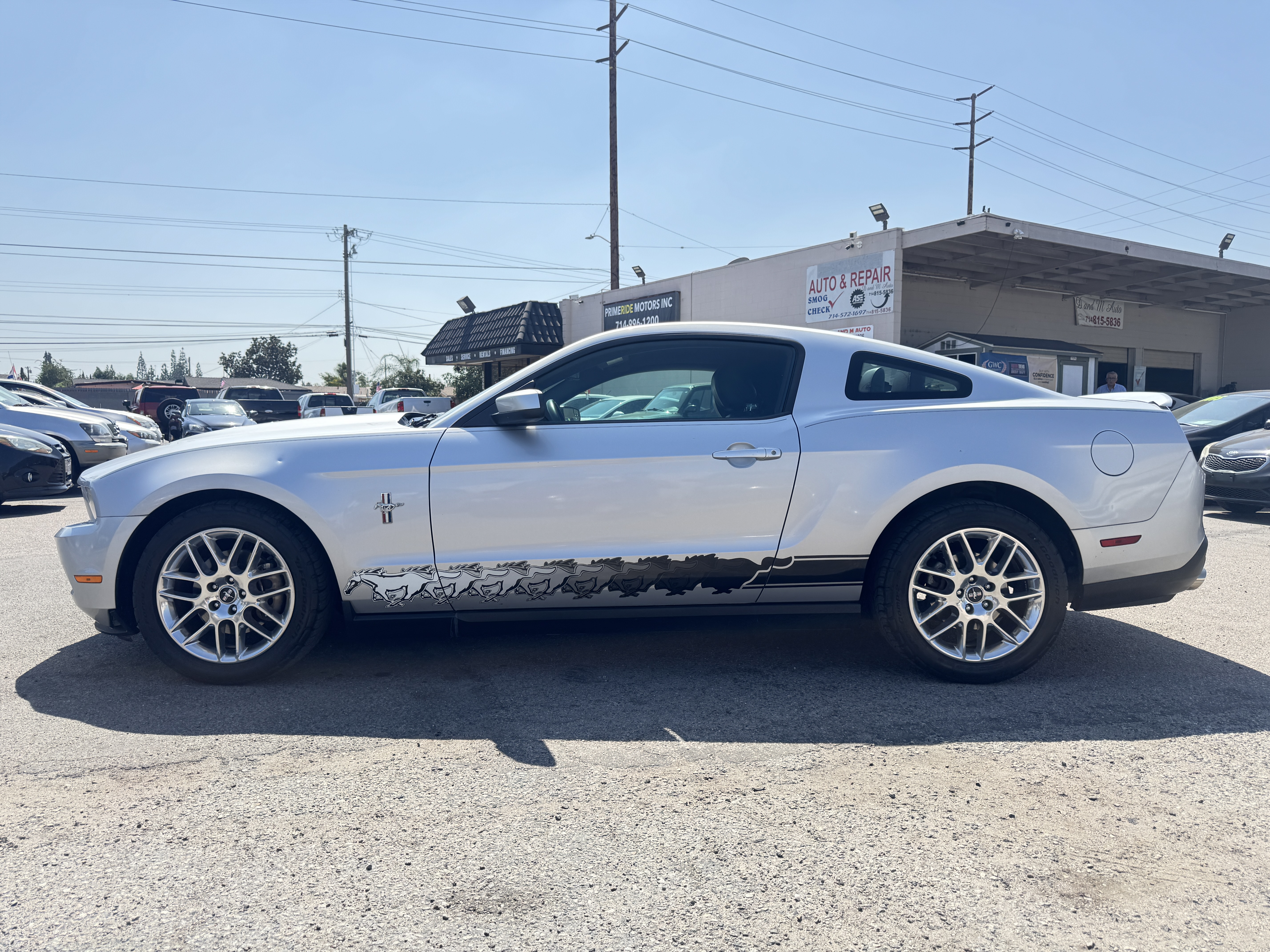 Used 2012 Ford Mustang Coupe RWD image 5