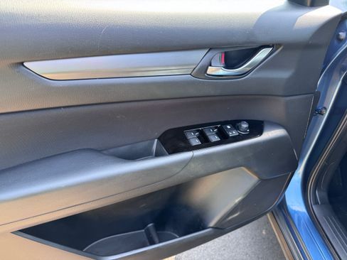 Used 2023 MAZDA CX-5 image 3