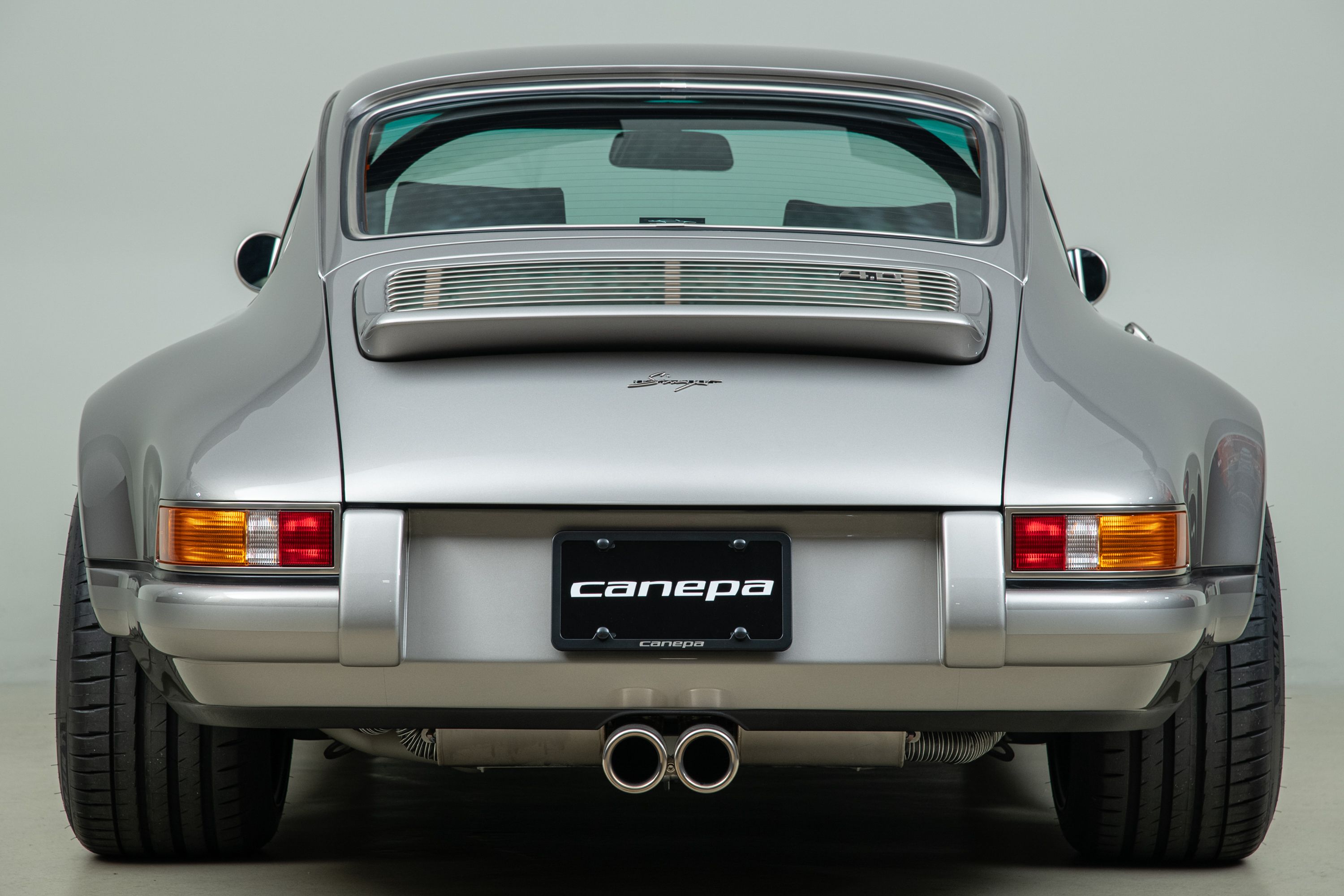Used 1989 Porsche 911 Carrera RWD image 6