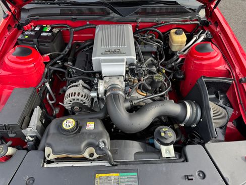 Used 2007 Ford Mustang Premium image 14