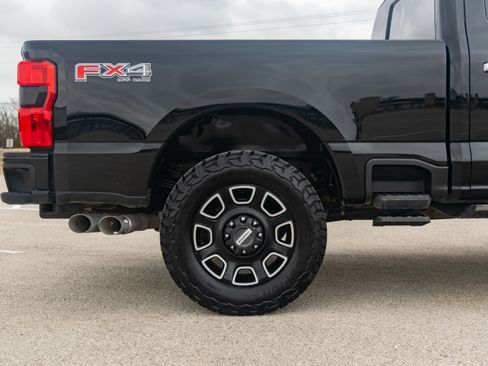Used 2024 Ford F250 image 30