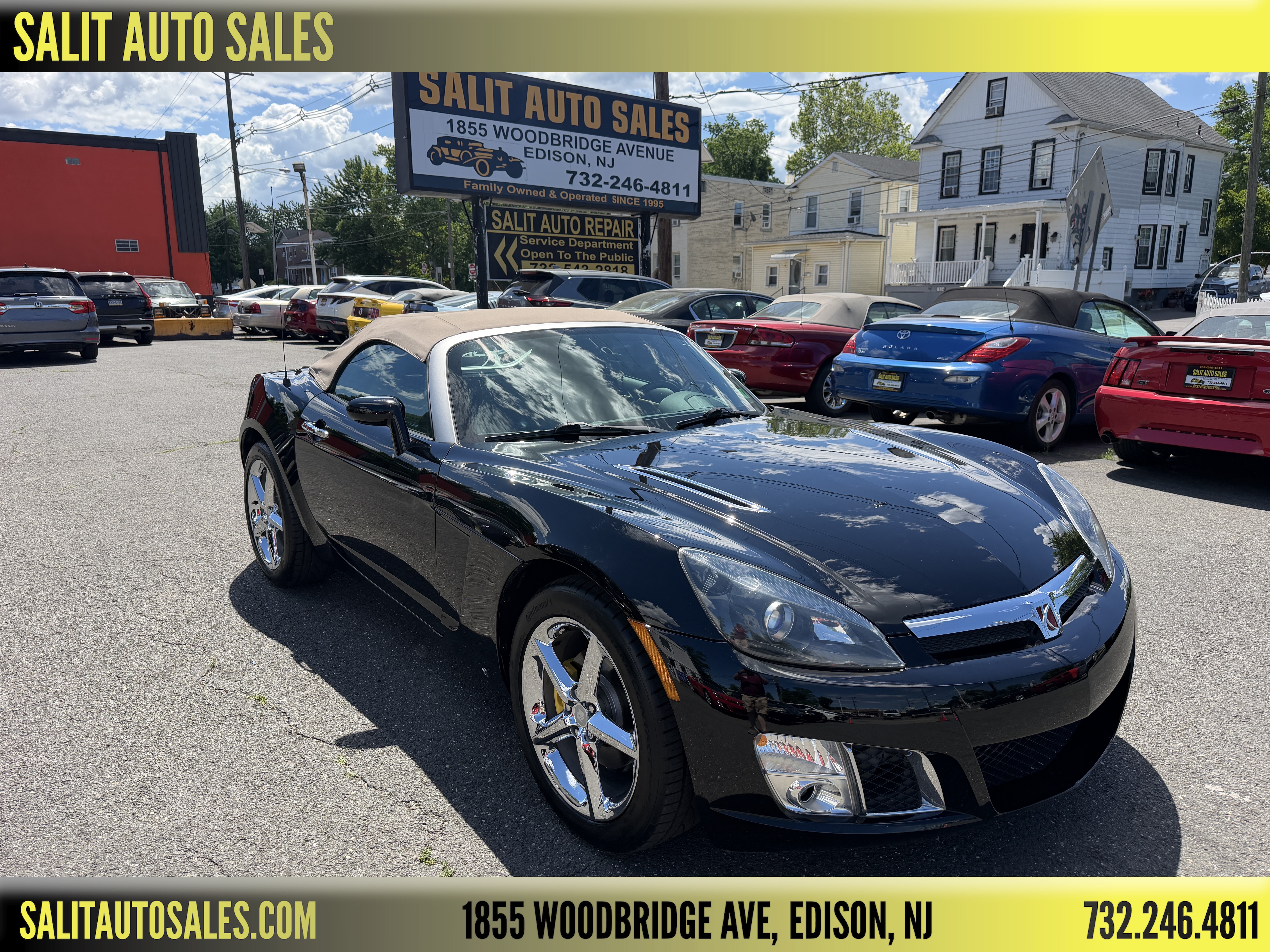 Used 2007 Saturn Sky Red Line RWD image 1