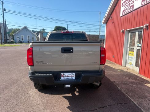Used 2021 Chevrolet Colorado ZR2 image 6