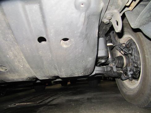 Used 2004 Toyota Sequoia Limited image 19