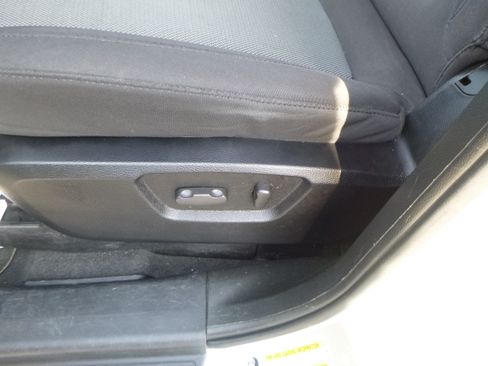 Used 2014 Chevrolet Captiva Sport LT image 14