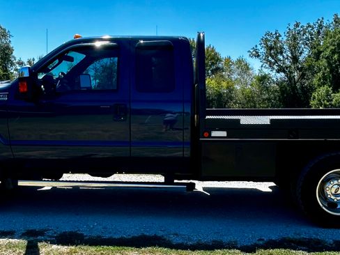 Used 2014 Ford F350 4x4 SuperCab DRW Super Duty image 9