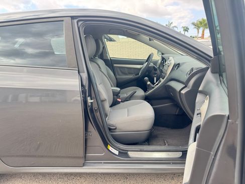 Used 2009 Toyota Matrix S FWD image 18