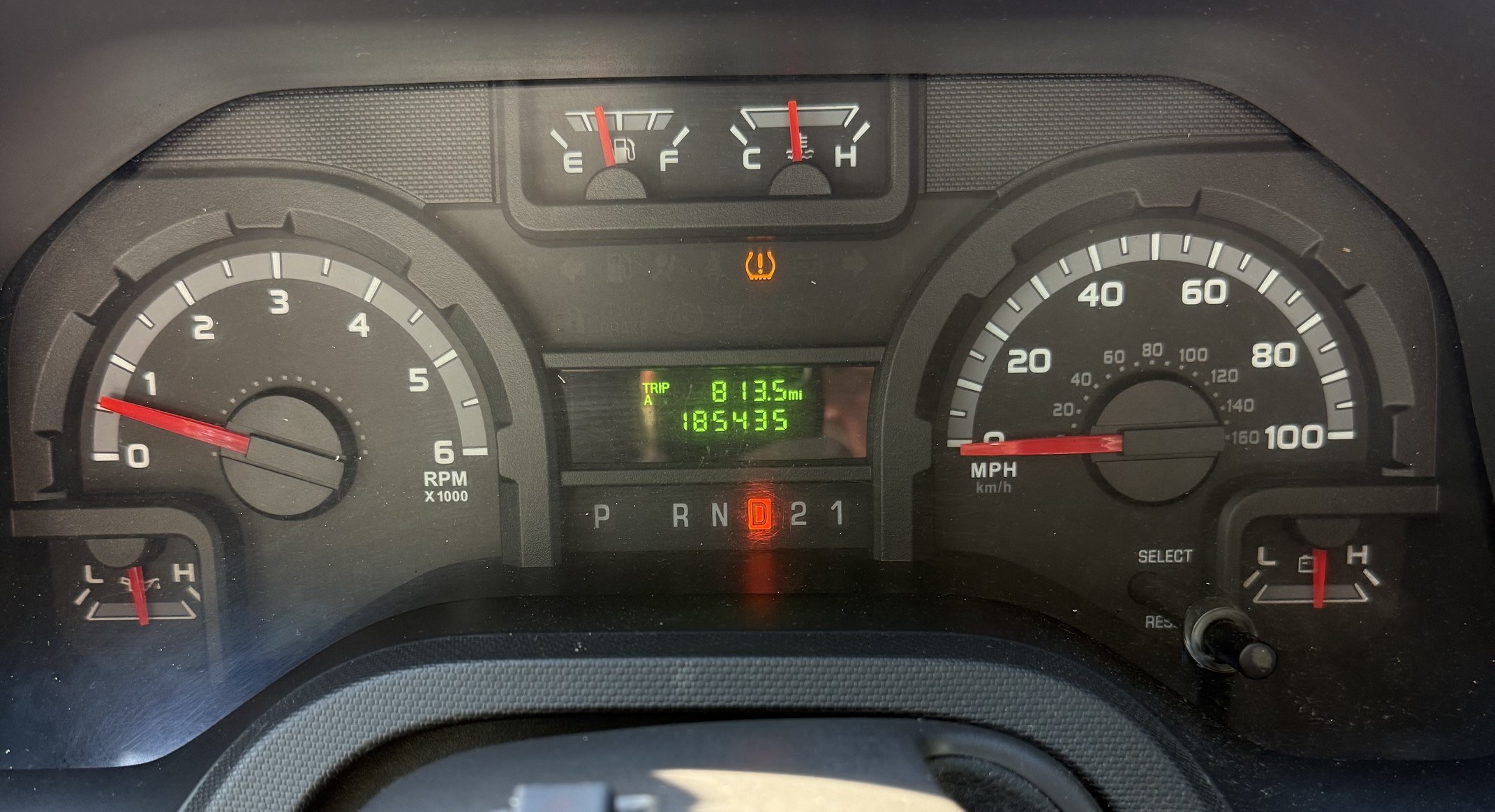 Used 2012 Ford E-150 and Econoline 150 XL RWD image 12