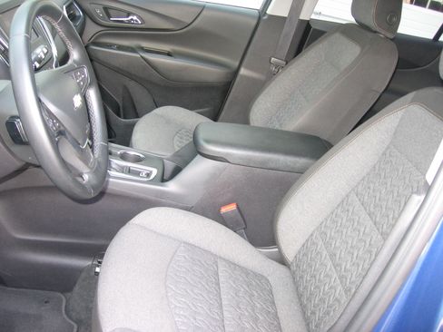 Used 2024 Chevrolet Equinox LT image 6