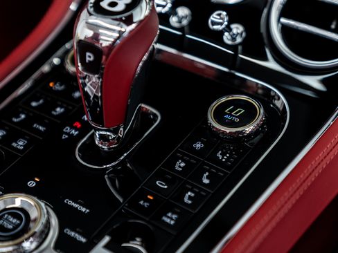 Used 2025 Bentley Continental GTC Speed image 47