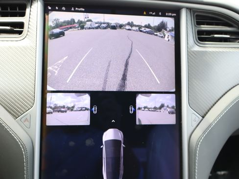 Used 2018 Tesla Model X P100D AWD/4WD image 35