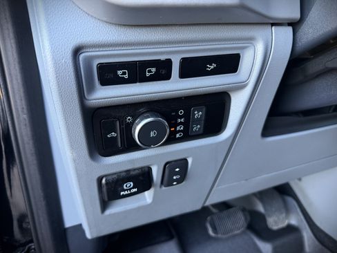 Used 2022 Ford F150 image 34