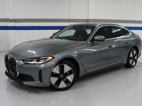 Used 2023 BMW i4 eDrive35 image 2