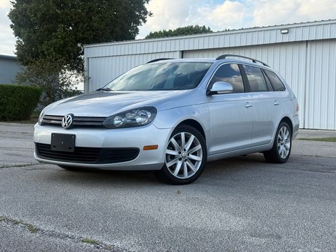 Used 2014 Volkswagen Jetta TDI image 1
