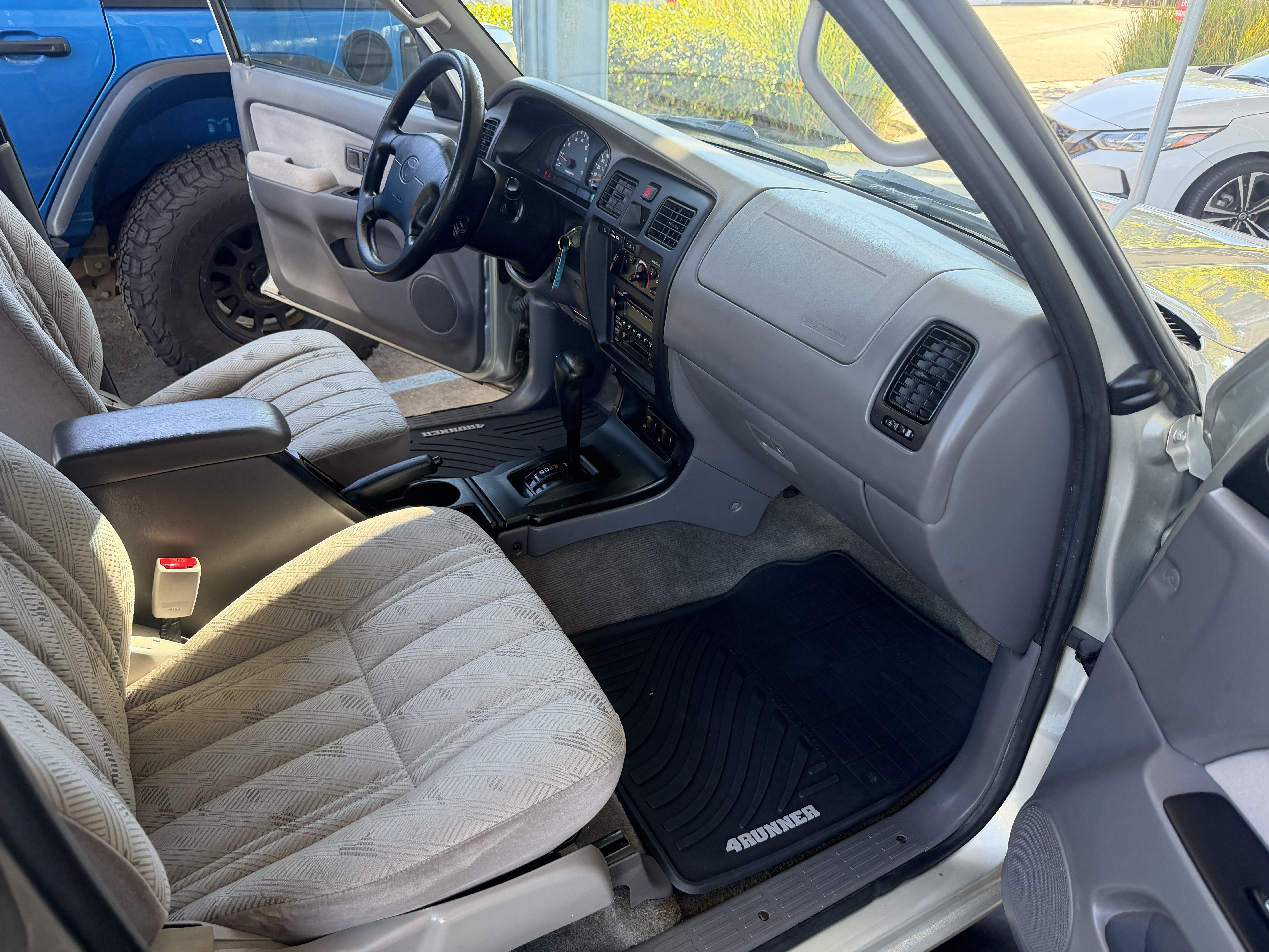 Used 2002 Toyota 4Runner 2WD SR5 image 33