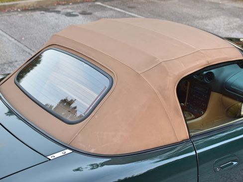 Used 2001 MAZDA MX-5 Miata SE image 15