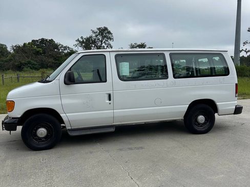 Used 2006 Ford E-150 and Econoline 150 XL image 28