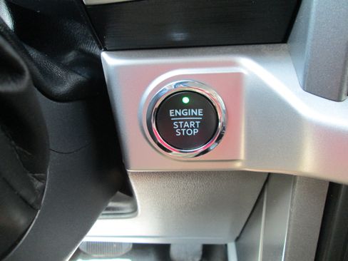 Used 2021 Ford F150 XLT image 20