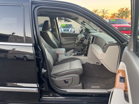 Used 2008 Jeep Grand Cherokee Limited image 17