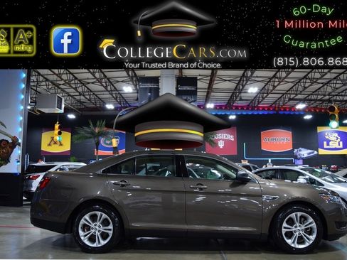 Used 2015 Ford Taurus SE image 5
