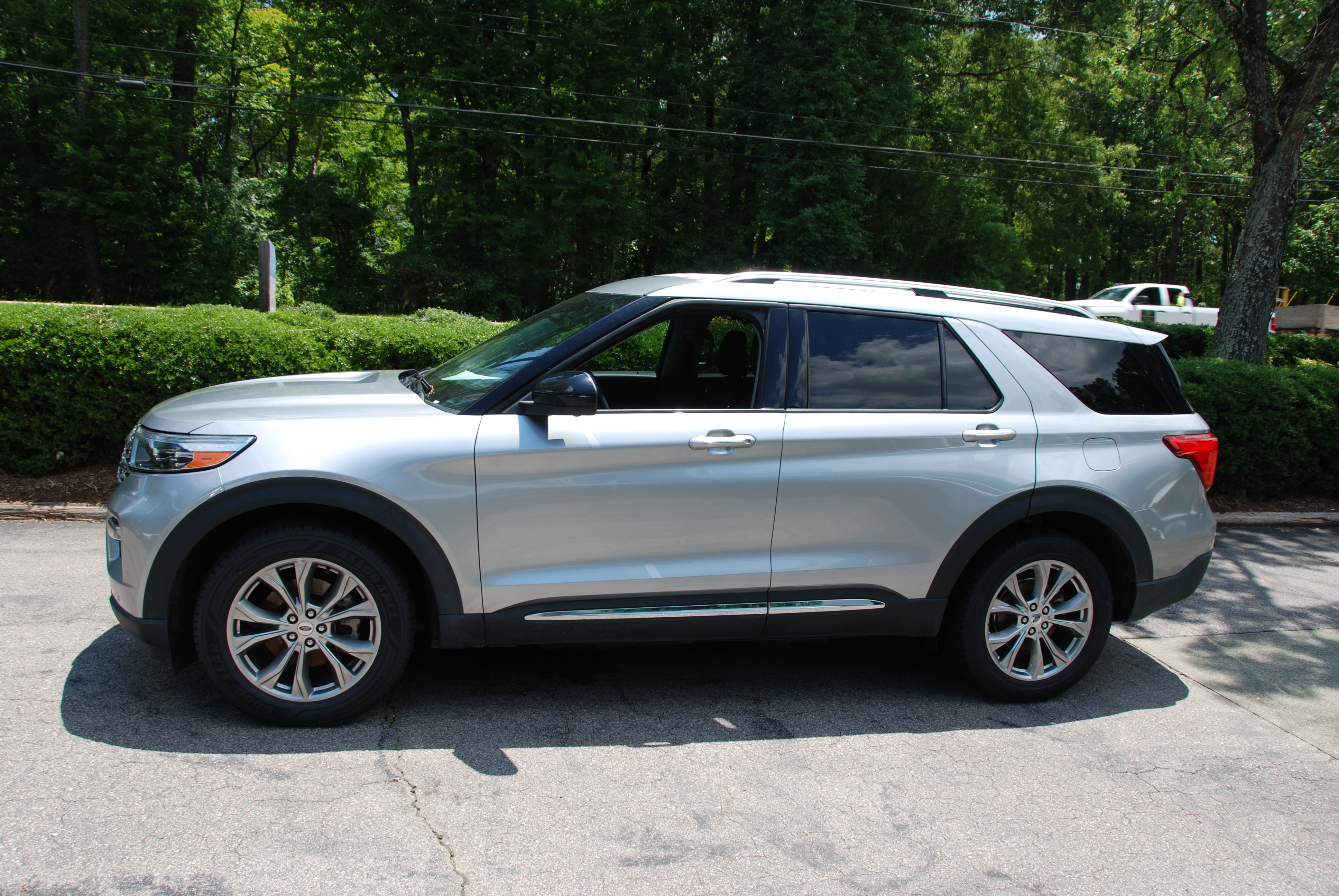Used 2022 Ford Explorer 4WD Limited image 15