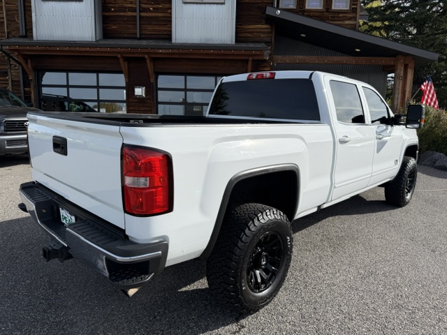 Used 2017 GMC Sierra 2500 4x4 Crew Cab SLE image 6
