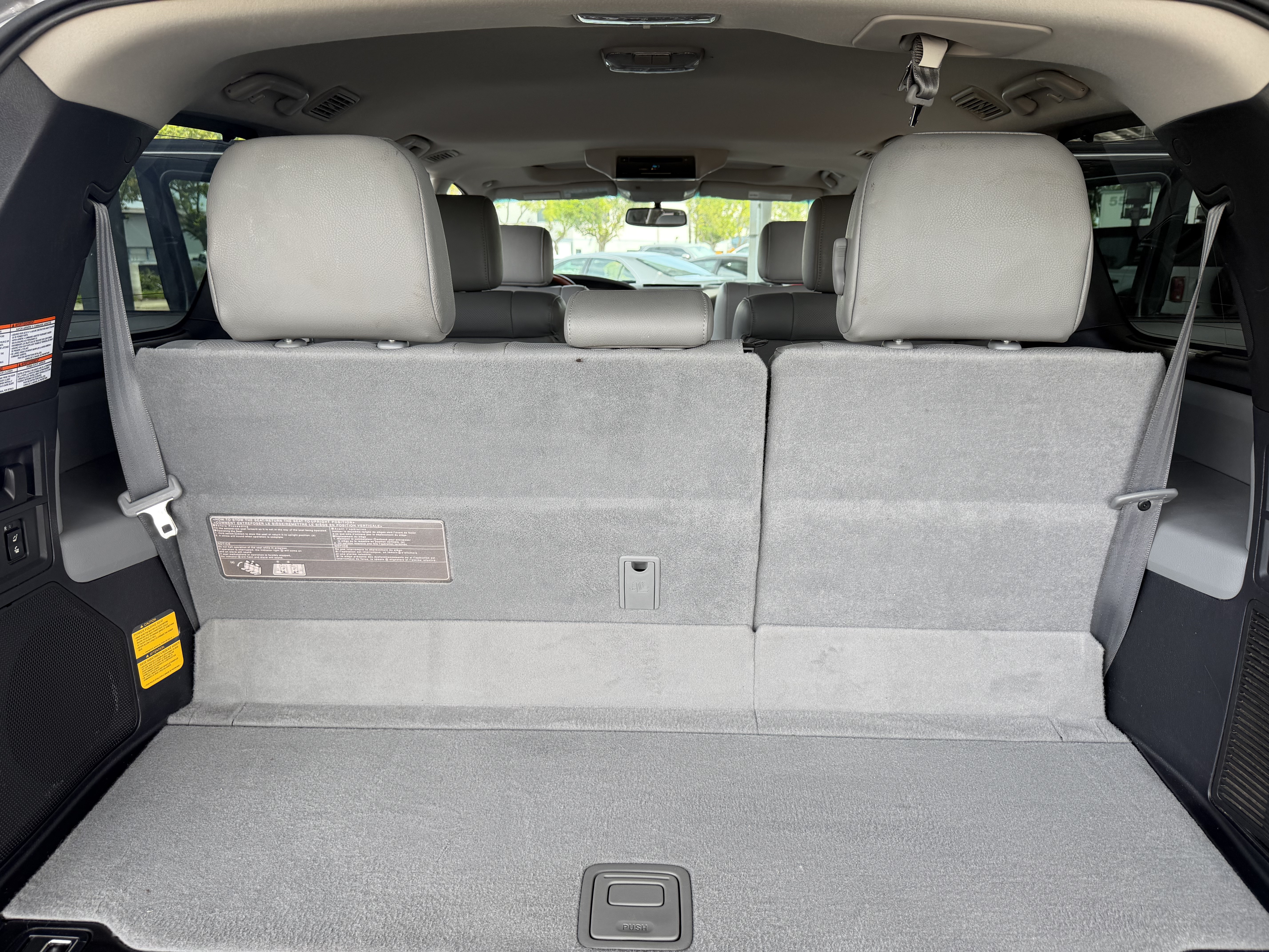 Used 2016 Toyota Sequoia Platinum AWD/4WD image 26