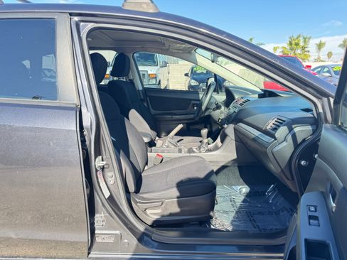 Used 2012 Subaru Impreza 2.0i Premium image 17