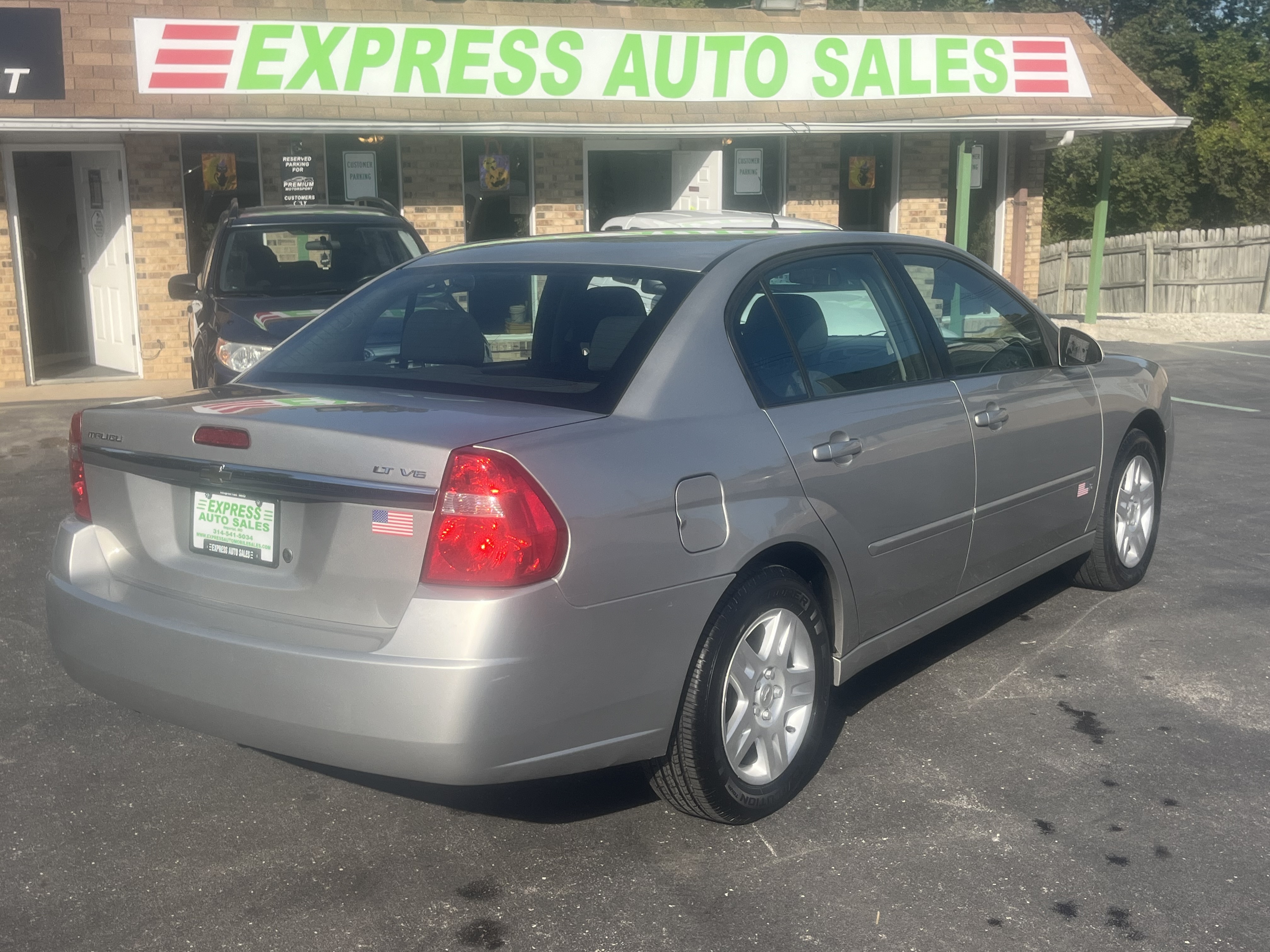 Used 2007 Chevrolet Malibu LT V6 FWD image 12