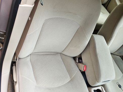 Used 2007 Buick LaCrosse CX image 12