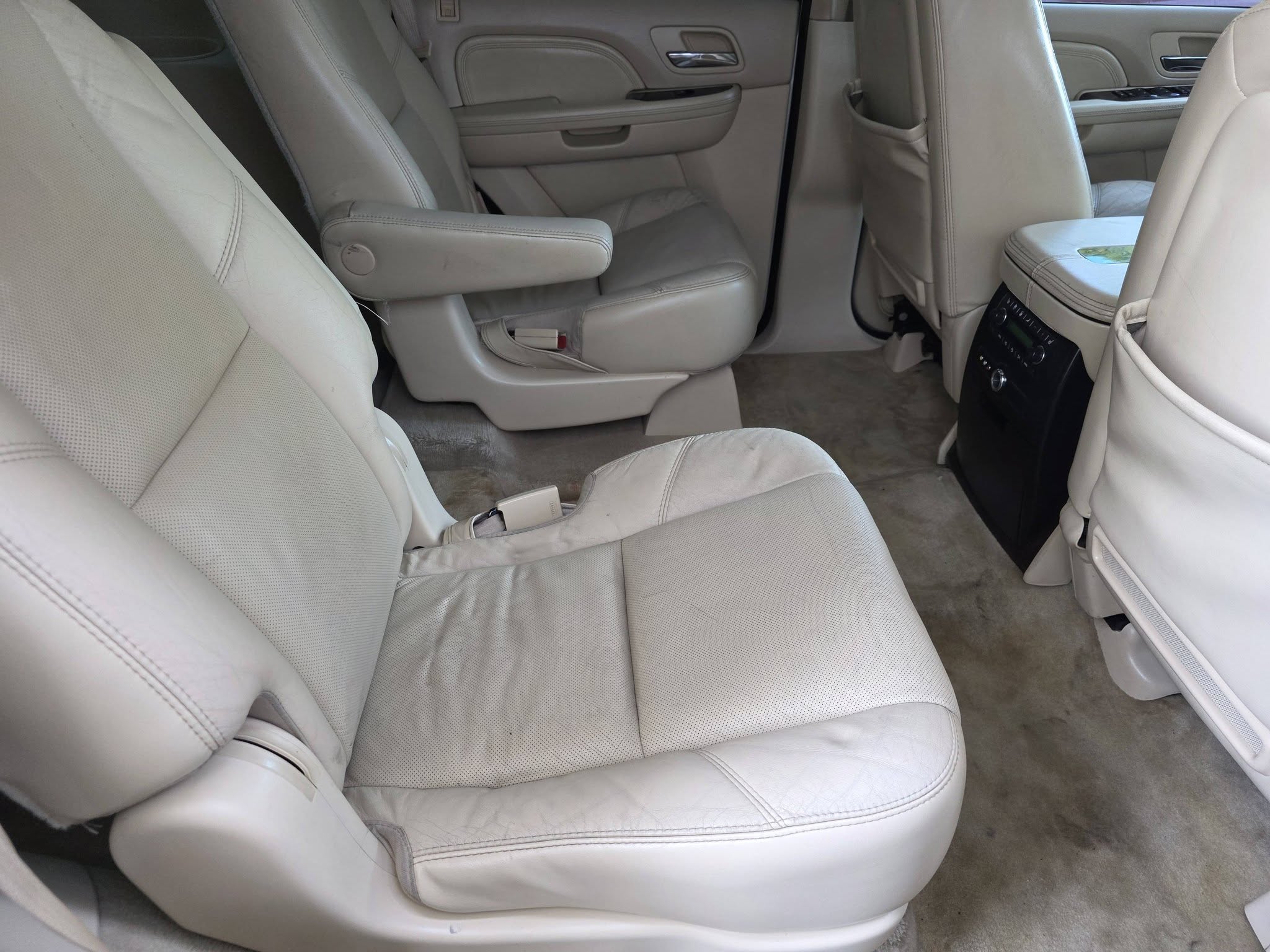 Used 2007 Cadillac Escalade AWD image 18