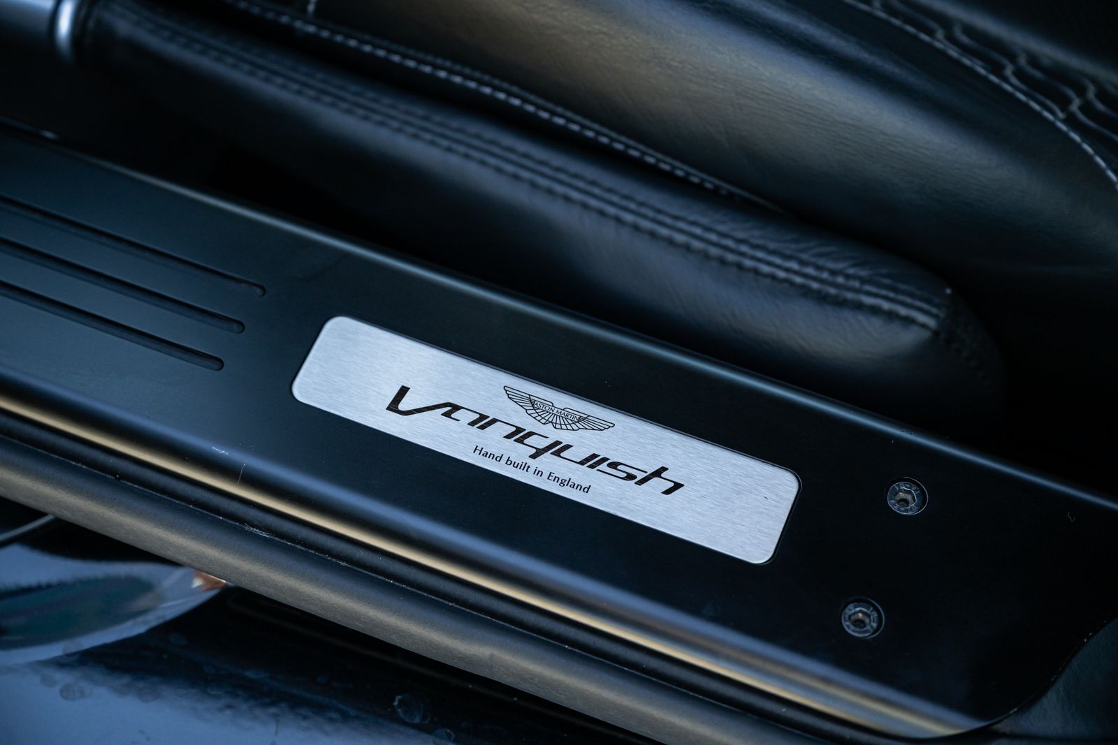 Used 2014 Aston Martin Vanquish Coupe RWD image 42