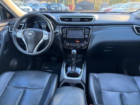 Used 2016 Nissan Rogue SL image 17