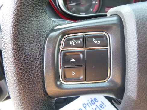 Used 2016 Dodge Dart SXT FWD image 18