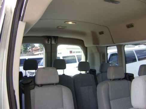 Used 2015 Ford Transit 350 image 15