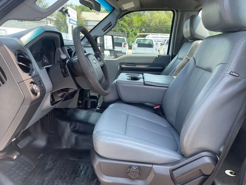 Used 2016 Ford F450 image 11