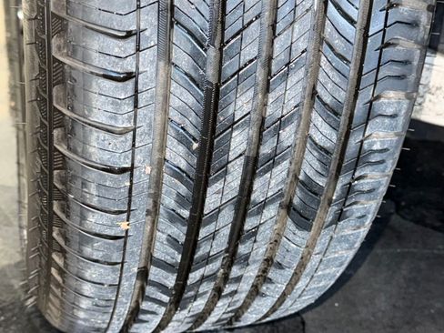 Used 2025 Land Rover Defender 110 OCTA image 43