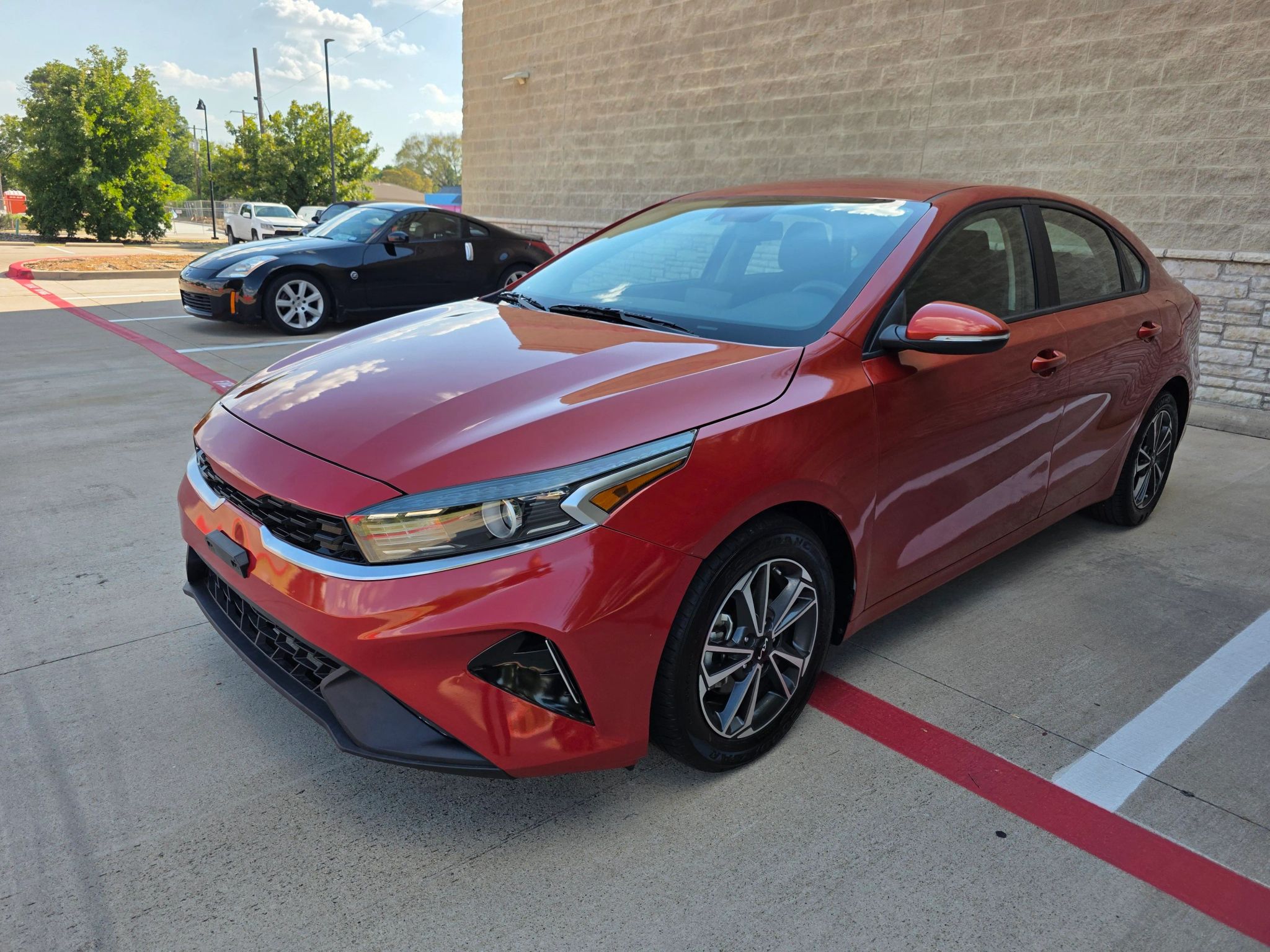 Used 2023 Kia Forte Sedan FWD image 1