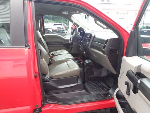 Used 2017 Ford F250 2WD SuperCab Super Duty image 7