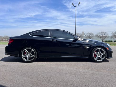 Used 2013 Mercedes-Benz C 63 AMG image 11