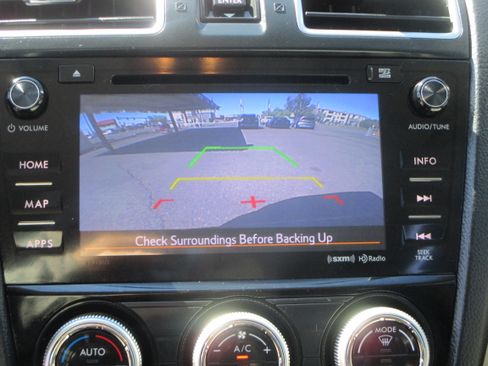 Used 2017 Subaru Forester 2.5i Limited image 9